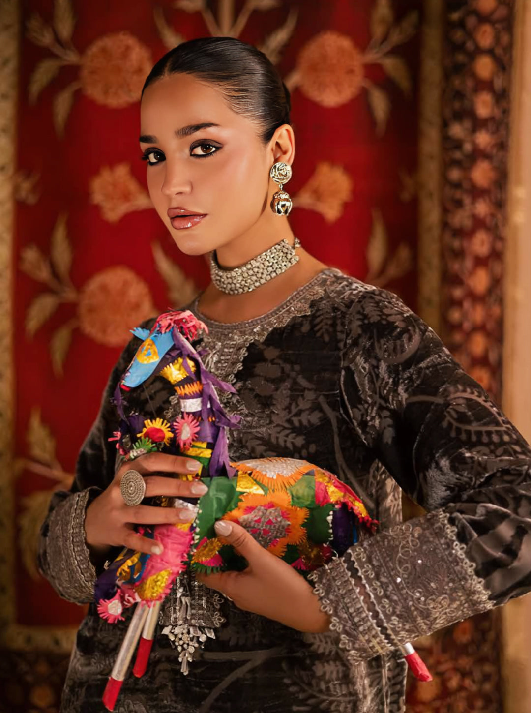 Grey Palachi Velvet 2-Piece Unstitched Suit Set