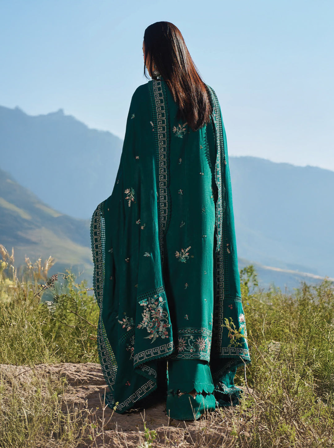 Emerald Ode to Embroidered Karandi 3-Piece Unstitched Set – Winter Edit by Nooré