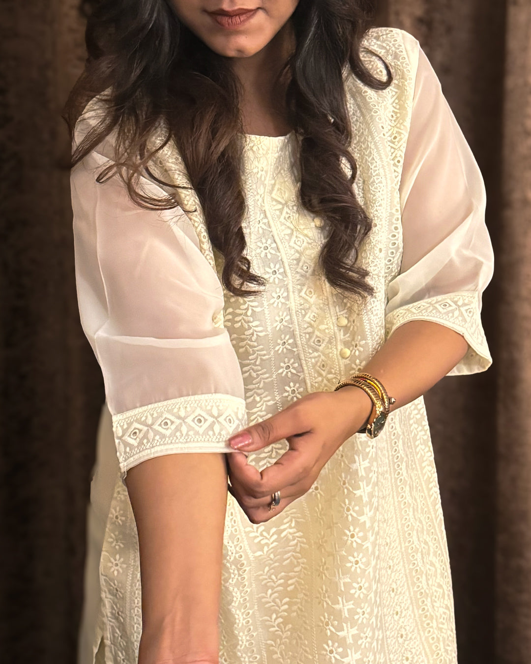Ivory Elegance – Timeless Chikankari 3 Piece Suit Set