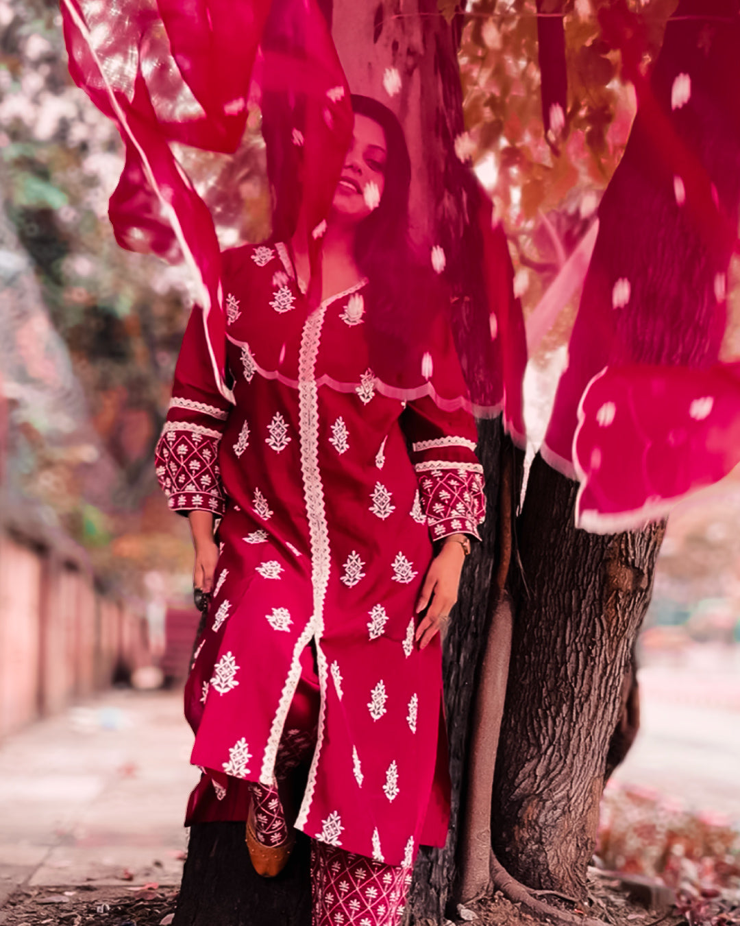 Crimson Élan – Embroidered Three-Piece Suit Set