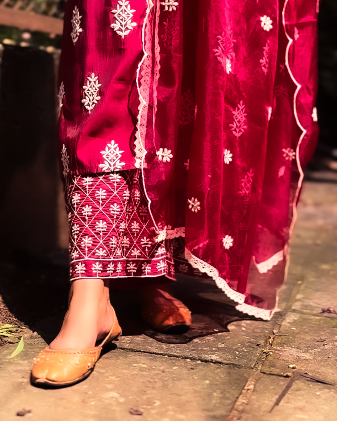 Crimson Élan – Embroidered Three-Piece Suit Set